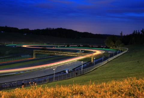 Brno circuit by night 800pix
