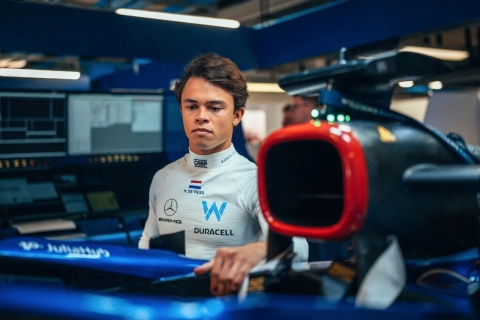 De Vries maakt GP-debuut als vervanger van Albon bij Williams