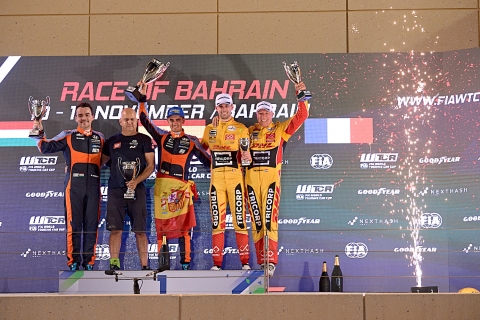 Race of Bahrain Audi Sport Podium race 1 Tom Coronel