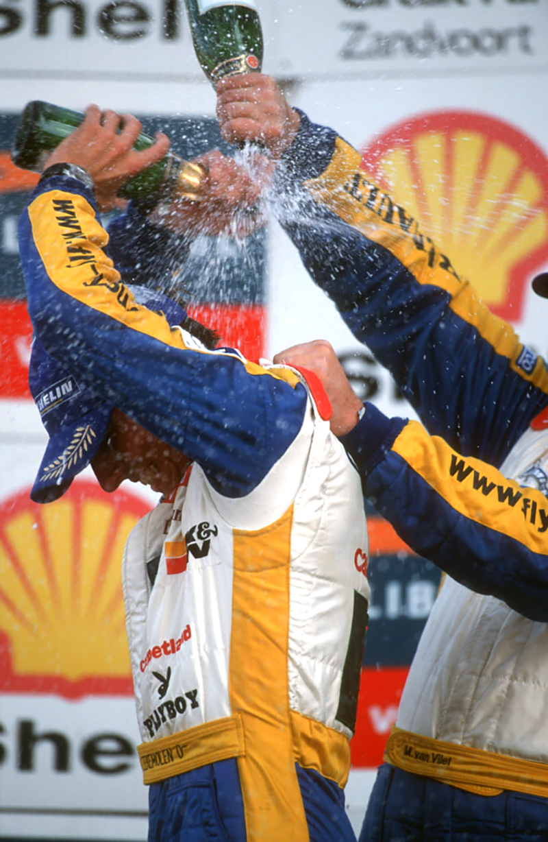 champagne douche