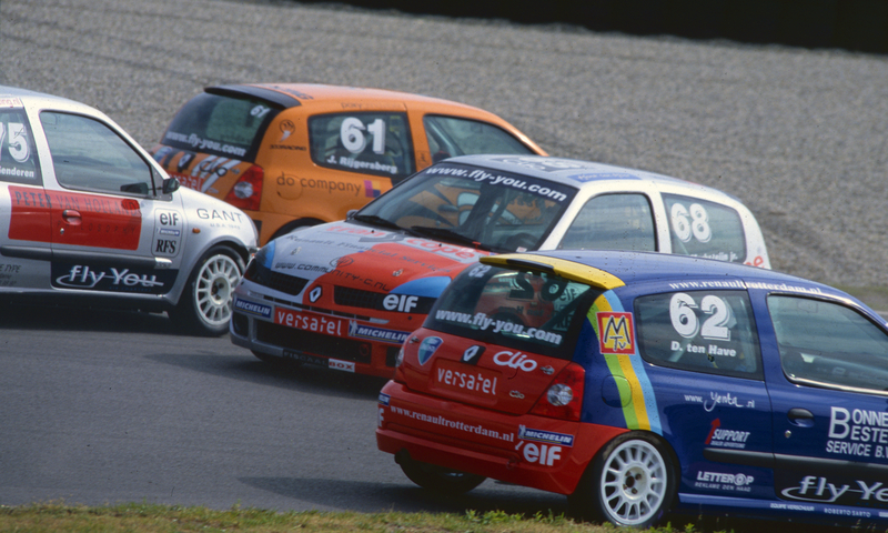spin-clio-tarzan-2001