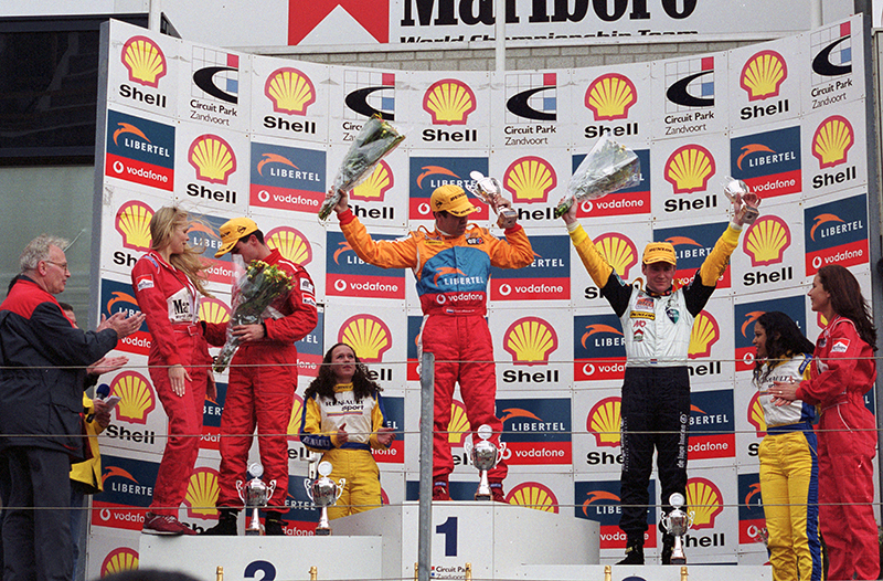podium 2