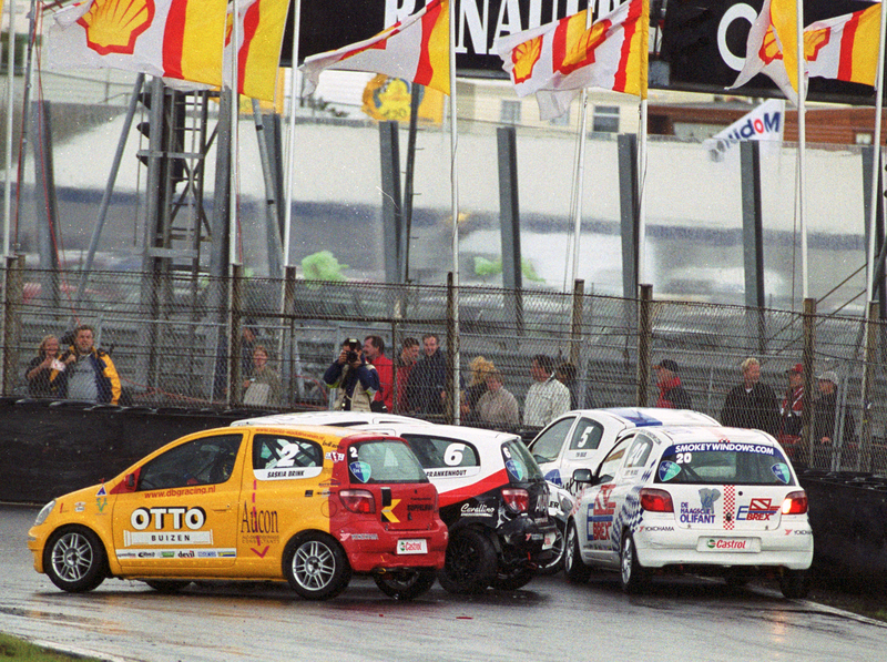yaris crash 2