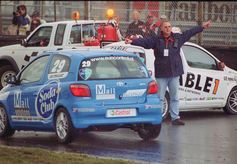 yaris crash 4