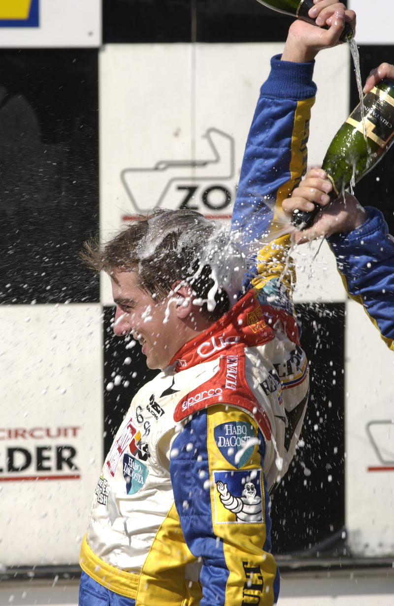 champagne douche
