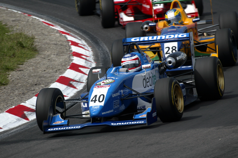 f3 start03