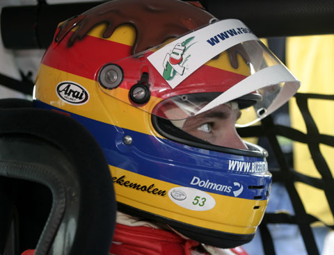  FIA-helm 