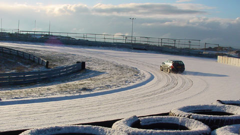  4hugenholzsneeuw.jpg 