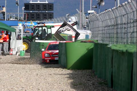  Crash HHF2 
