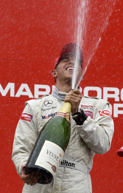  lewis_podium2 