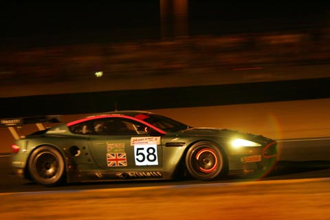  Aston Martin 