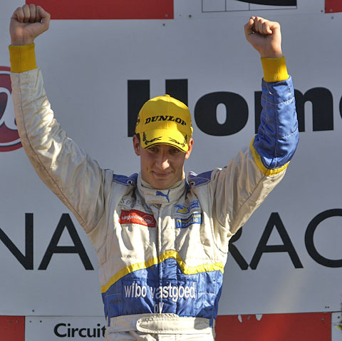 1381 Podium