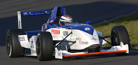  Race 1 - vd Ende actie 