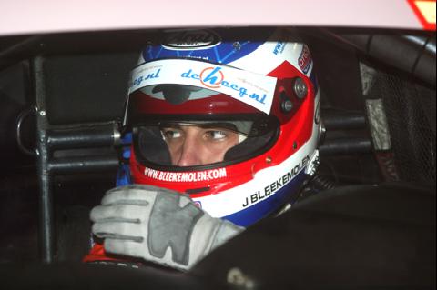  Jeroen Shakedown 
