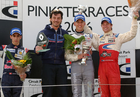  r1_podium 