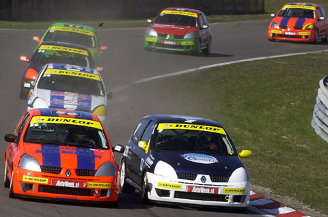 clio_duel 