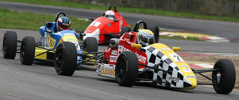  13 Stuart 