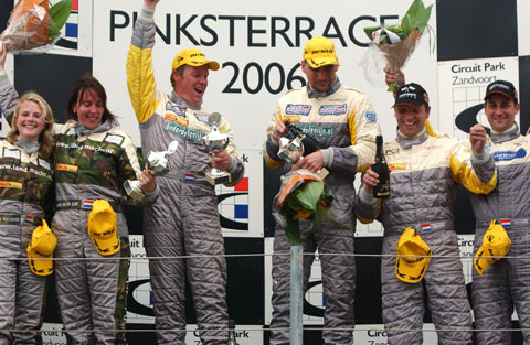  r1_podium 