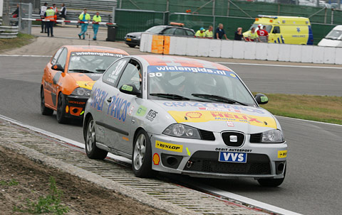  7916_30-23_actie 