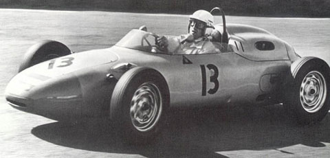 carel_in_de_auto