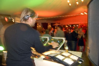djdennis