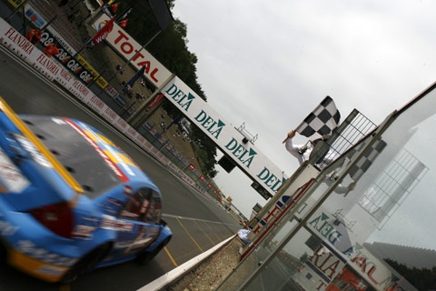 480_finish_molenaar_race1