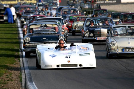 world_record_998_cars