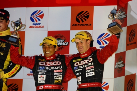 Knappe derde plaats voor Carlo van Dam in Japanse Super GT finale