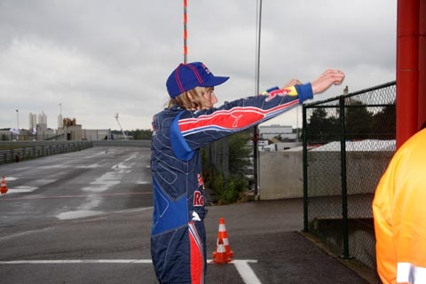 hartley_cncentrating