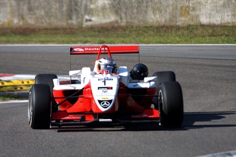 hulkenberg_villeneuve_chicane
