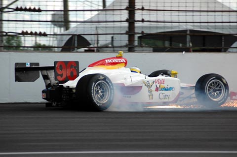mario_dominguez_crash