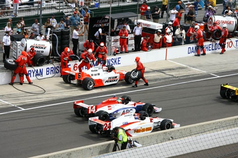 pitlane_chaos