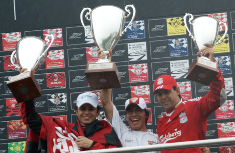 r2_podium r2_podium