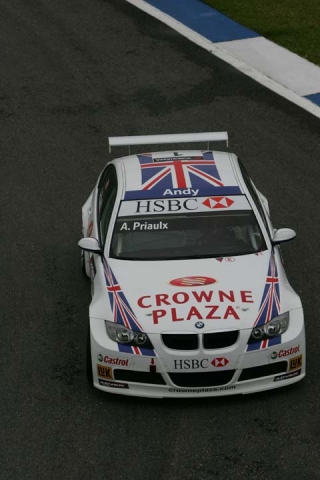 wtcc_priaulx_curitiba_staand_480