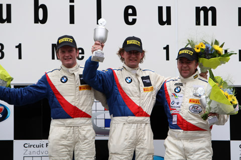 480_podium_trophy2_4919