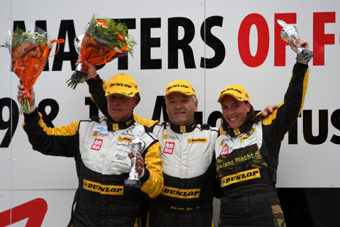 480clio_podium_r1 480clio_podium_r1
