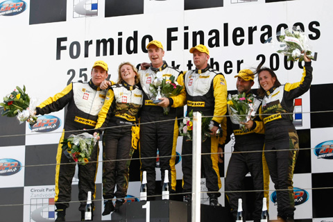480_podium_race1_9815