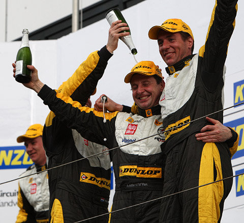 480_podium_vahstal_2_7327 480_podium_vahstal_2_7327