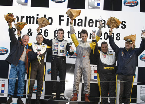 480_podium2_774