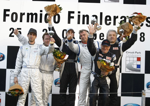480_podium3_783