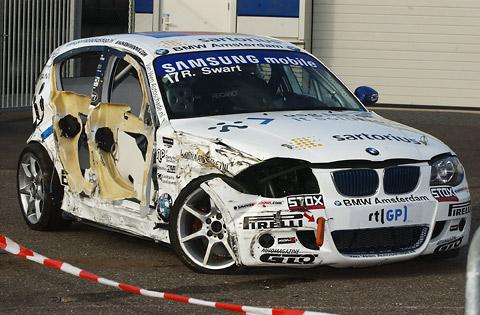 crash_swart_bmw