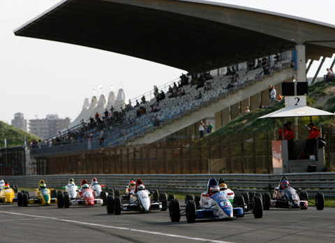 480_start2-9970