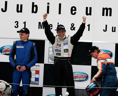 480_podium_zetec_4765