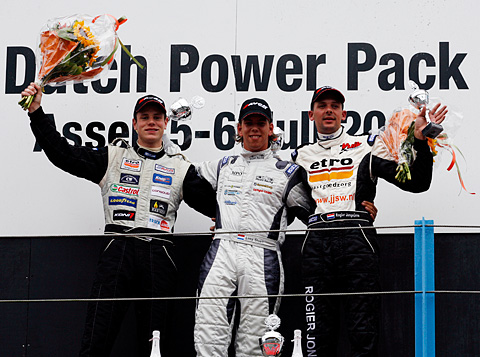 480_podium_race1_1745