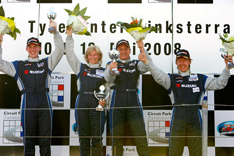 480_podium1_9086