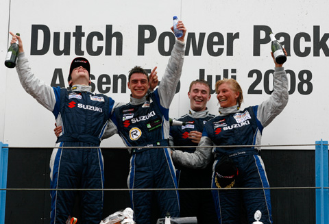480_podium_race2_1579