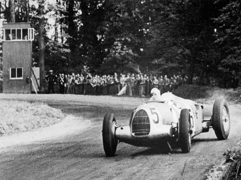 rosemeyer_donington_480