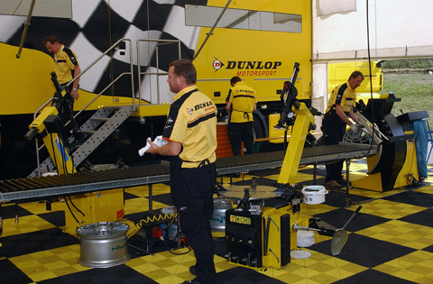 480_dunlop_7749