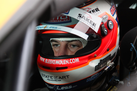 091017_vln_bleek_helm