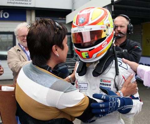 Tweede plaats voor Robin Frijns. Felipe Nasr wint Formula BMW Europe race op Zandvoort